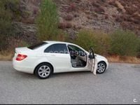 Usado Mercedes C220 170 CV (125 kW) 2009 Blanco Familiar