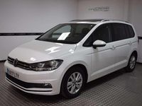 Usado VW Touran Advance 122 CV (89 kW) 2021 Blanco Monovolumen