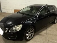 Usado Volvo V60 Summum 205 CV (150 kW) 2011 Negro Familiar