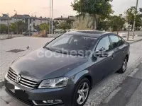 Usado VW Passat Advance 105 CV (77 kW) 2011 Gris / plata Berlina