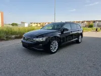 Usado VW Passat 122 CV (89 kW) 2022 Negro Familiar
