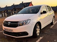 Usado Dacia Sandero Essentiel 73 CV (53 kW) 2019 Blanco Berlina