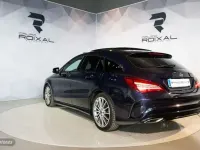 Usado Mercedes CLA220 Shooting Brake AMG 177 CV (130 kW) 2018 Azul Familiar