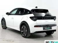 Usado Lancia Ypsilon 100 CV (73 kW) 2025 Utilitario