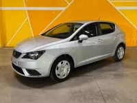 Usado Seat Ibiza Reference 60 CV (44 kW) 2013 Gris / plata Berlina