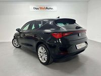 Usado Seat Leon Style 116 CV (85 kW) 2025 Negro Utilitario