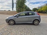Usado Fiat Grande Punto Sport 130 CV (95 kW) 2007 Gris / plata Utilitario