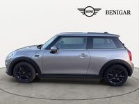 Usado Mini ONE 102 CV (75 kW) 2018 Gris Utilitario