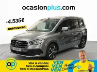 Usado Mercedes A180 116 CV (85 kW) 2023 Gris Monovolumen