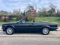 Usado BMW 320 150 CV (110 kW) 1989 Negro Descapotable