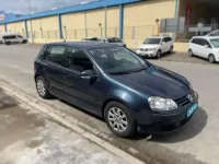 Usado VW Golf V Sport 136 CV (100 kW) 2008 Gris Familiar