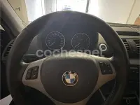 Usado BMW 118 122 CV (89 kW) 2007 Negro Utilitario
