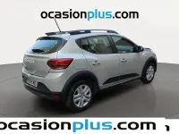 Usado Dacia Sandero Expression 91 CV (66 kW) 2024 Gris plata Utilitario