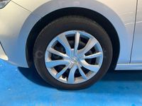 Usado Opel Corsa Expression 85 CV (62 kW) 2023 Gris / plata Utilitario