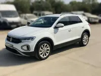 Usado VW T-Roc Life 110 CV (80 kW) 2023 Blanco SUV