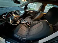 Usado BMW 225 Active Tourer iPerformance 224 CV (164 kW) 2019 Blanco Monovolumen