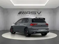 Usado VW Golf VIII GTI 301 CV (221 kW) 2024 Gris Utilitario