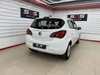 Usado Opel Corsa Selective 90 CV (66 kW) 2017 Blanco Utilitario