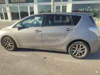Usado Toyota Verso Advance 112 CV (82 kW) 2014 Beige Monovolumen