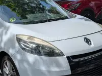 Usado Renault Scénic III Privilege 130 CV (95 kW) 2012 Blanco Monovolumen