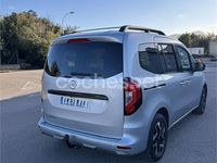 Usado Nissan Townstar N-Connecta 130 CV (95 kW) 2025 Gris / plata Monovolumen