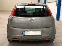 Usado Fiat Punto Active 77 CV (56 kW) 2009 Gris / plata Utilitario