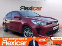 Usado Kia Rio 84 CV (61 kW) 2023 Burdeos Utilitario