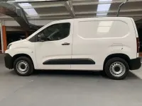 Usado Citroën Berlingo 102 CV (75 kW) 2022 Blanco Monovolumen