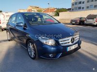 Usado Mercedes B180 109 CV (80 kW) 2013 Azul Monovolumen