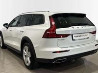 Usado Volvo V60 CC 190 CV (139 kW) 2020 Blanco Familiar