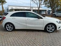 Usado Mercedes A200 Urban 156 CV (114 kW) 2013 Blanco Berlina