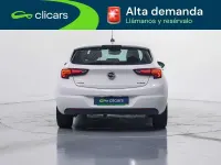 Usado Opel Astra Dynamic 125 CV (91 kW) 2016 Blanco Utilitario