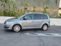 Usado VW Touran Highline 140 CV (102 kW) 2008 Gris / plata Monovolumen