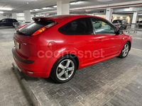 Usado Ford Focus Sport 115 CV (84 kW) 2007 Rojo Berlina