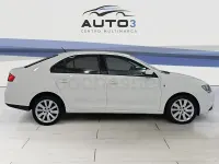 Usado Seat Toledo Reference 105 CV (77 kW) 2014 Blanco Utilitario