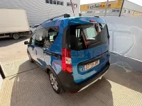 Usado Dacia Dokker Stepway 90 CV (66 kW) 2016 Azul Monovolumen