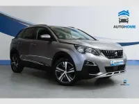 Usado Peugeot 3008 Allure 131 CV (96 kW) 2020 Gris SUV