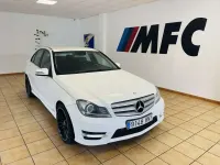 Usado Mercedes C200 AMG 136 CV (100 kW) 2013 Blanco Berlina