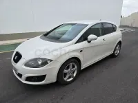 Usado Seat Leon Style 105 CV (77 kW) 2011 Blanco Utilitario