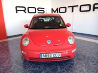 Usado VW Beetle 102 CV (75 kW) 2002 Rojo Utilitario