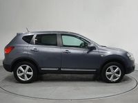Usado Nissan Qashqai Acenta 150 CV (110 kW) 2009 Gris SUV