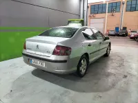 Usado Peugeot 407 123 CV (90 kW) 2006 Gris / plata Berlina