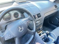 Usado Mercedes C200 Avantgarde 122 CV (89 kW) 2008 Verde Berlina