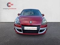Usado Renault Scénic III 105 CV (77 kW) 2010 Rojo Monovolumen