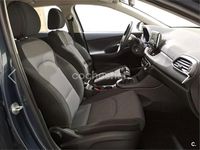 Usado Hyundai i30 110 CV (80 kW) 2022 Blanco Berlina