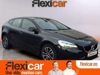 Usado Volvo V40 Momentum 120 CV (88 kW) 2018 Negro Utilitario
