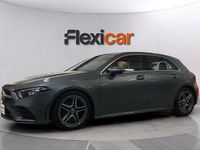 Usado Mercedes A180 116 HP (85 kW) 2019 Cinzento Sedan
