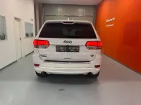 Usado Jeep Grand Cherokee Overland 250 CV (183 kW) 2013 Blanco SUV