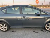 Usado Seat Leon Stylance 102 CV (75 kW) 2005 Gris / plata Utilitario