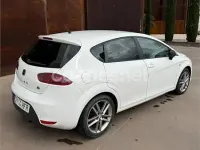 Usado Seat Leon FR 140 CV (102 kW) 2011 Blanco Utilitario